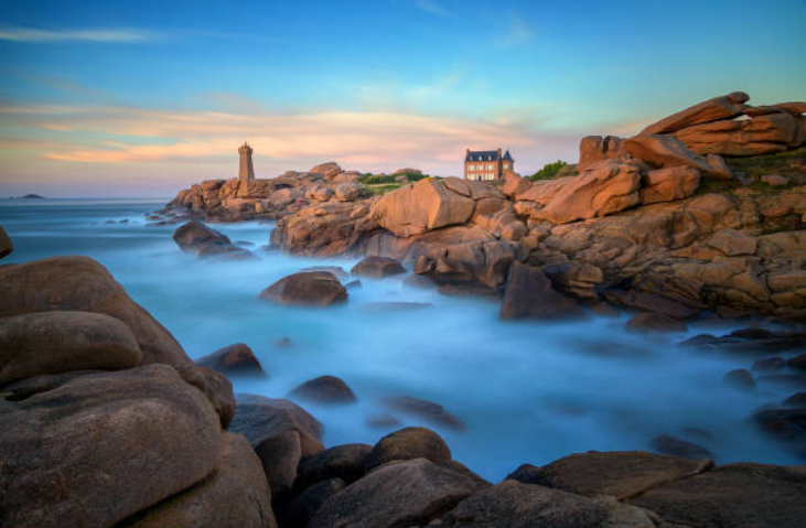 Phare de la Côte de granit rose, en Bretagne