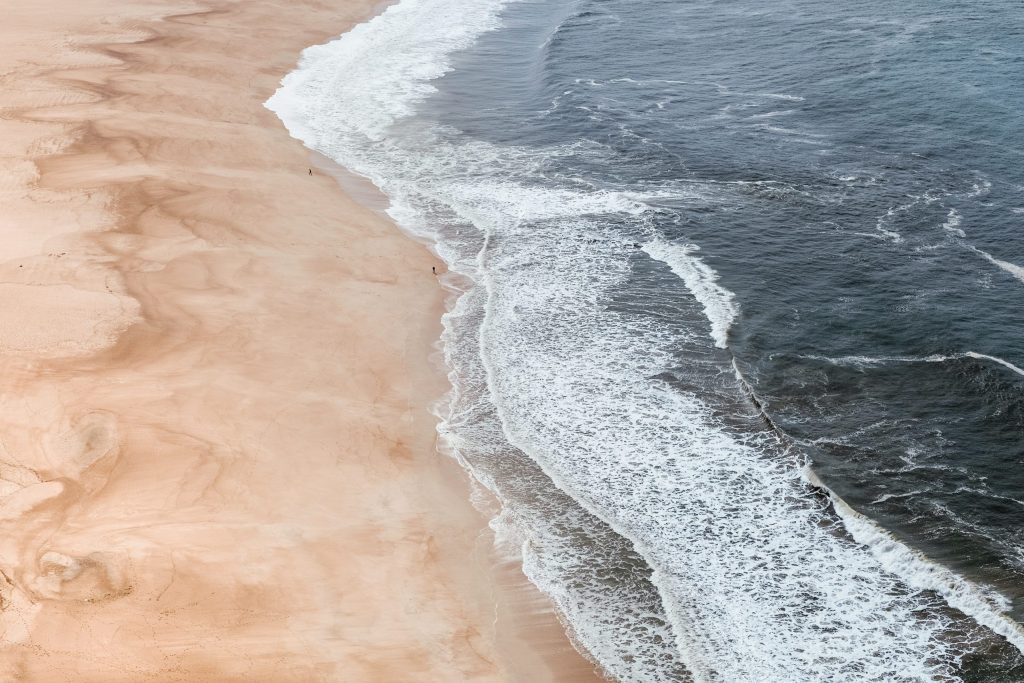 Vue aérienne d'une plage du Portugal